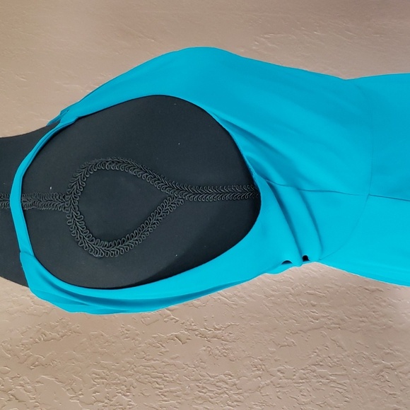 Express Midi Dress Sleeveless with Full Skirt Size 4 - Picture 2 of 8